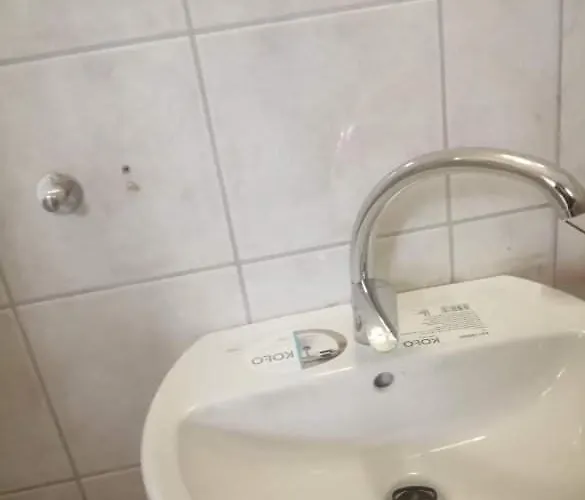 Malomtavi Vendeghaz Pensjonat *