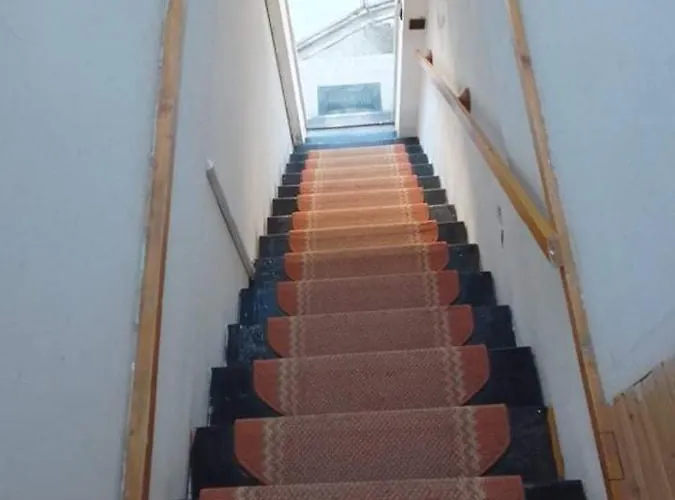 Malomtavi Vendeghaz * Tapolca