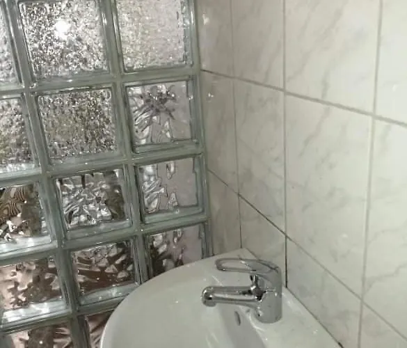 Malomtavi Vendeghaz *