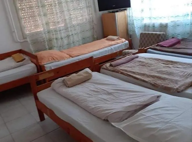 Pensjonat Malomtavi Vendeghaz *